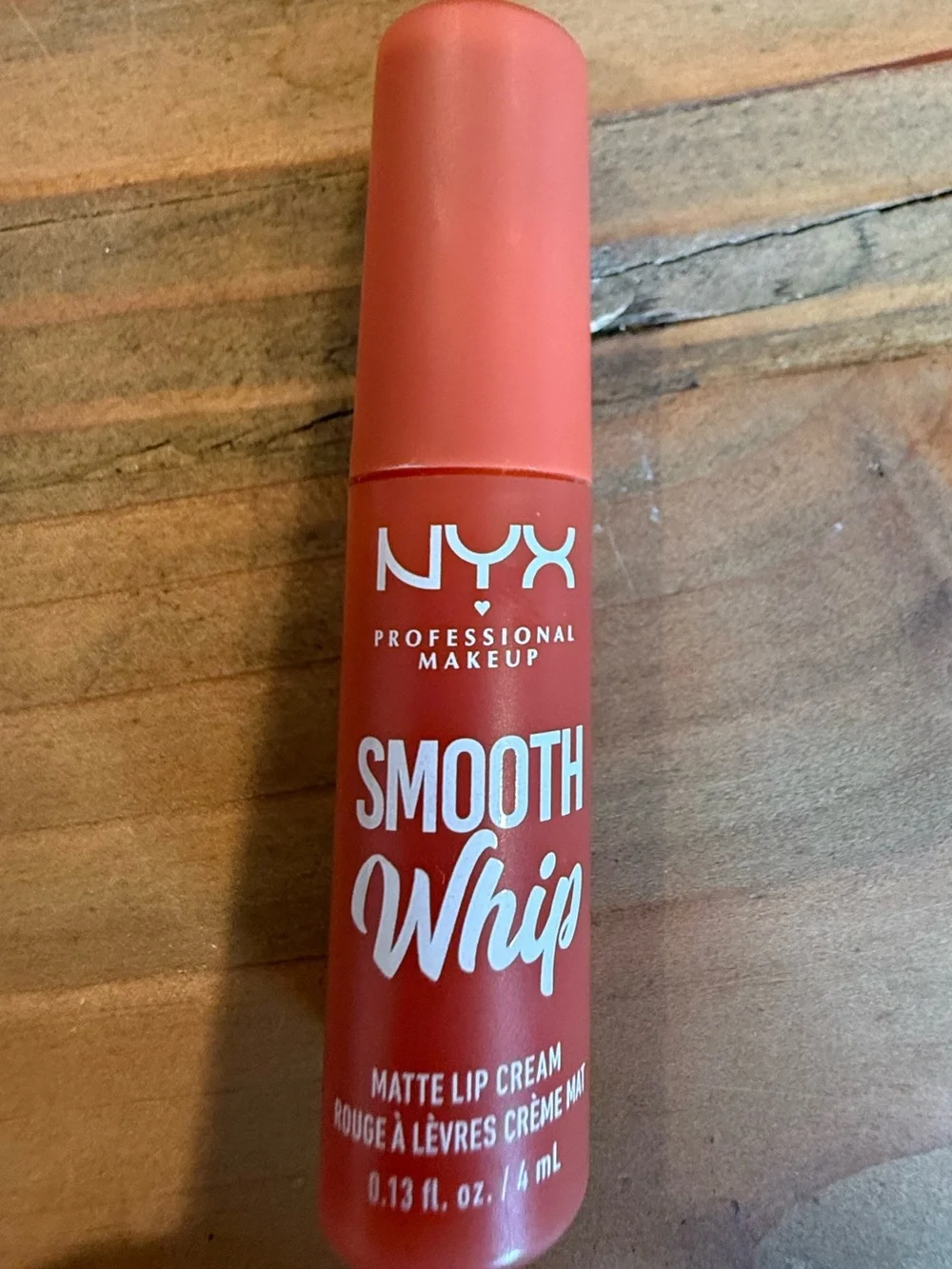 NYX Smooth Whip PUSHIN CUSHION